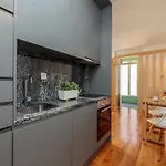 Cozy With Balcony *