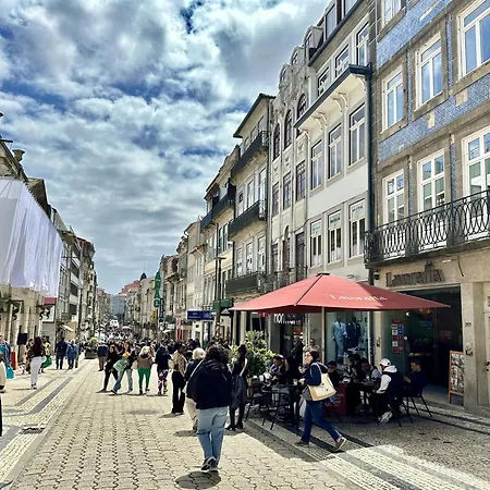 Cozy With Balcony Appartement Oporto