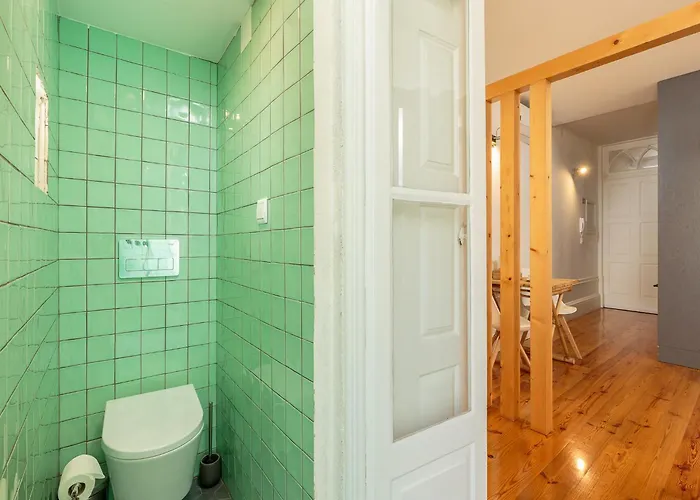 Cozy With Balcony Appartement Porto